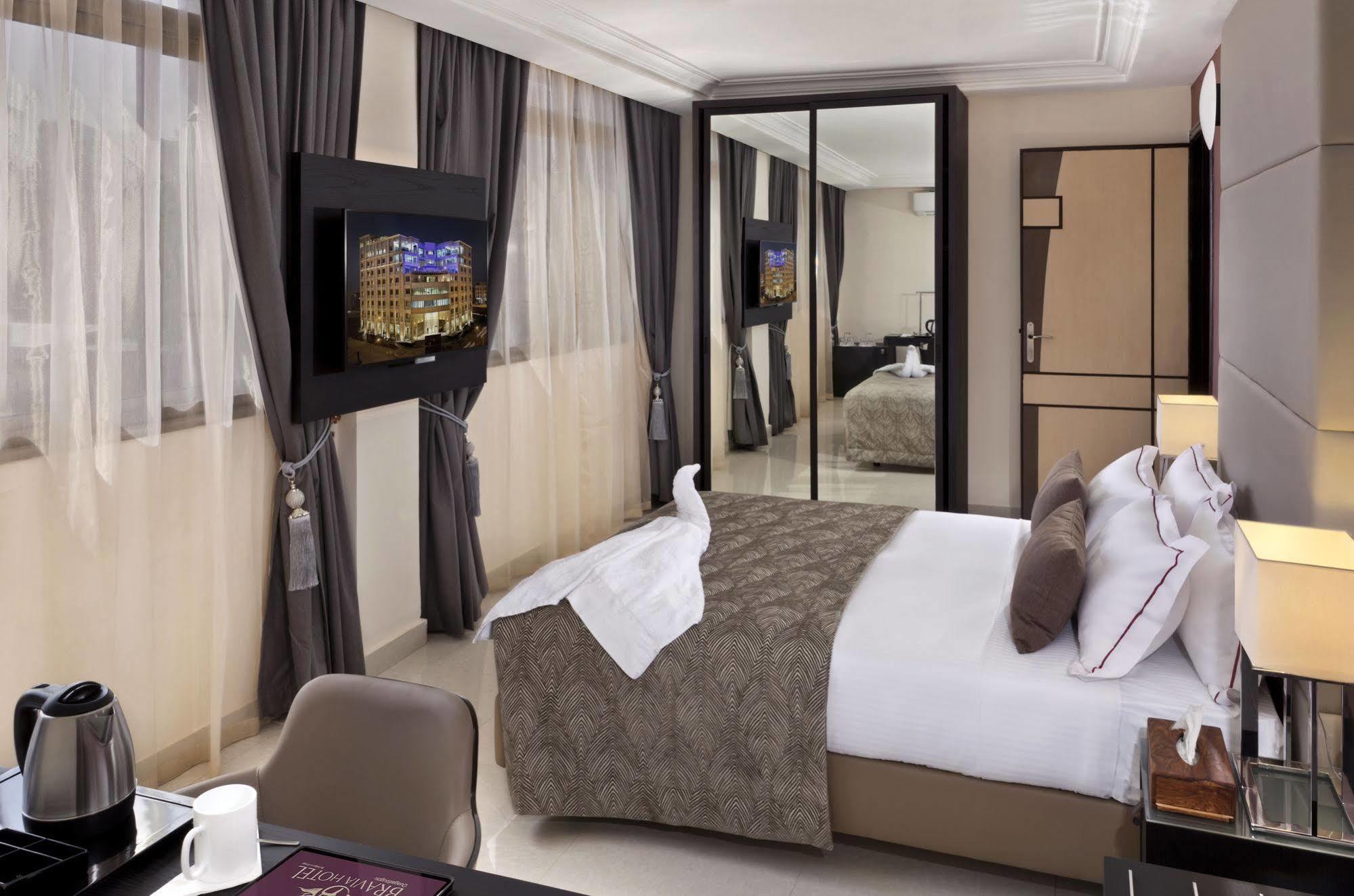 Bravia Hotel 와가두구 외부 사진